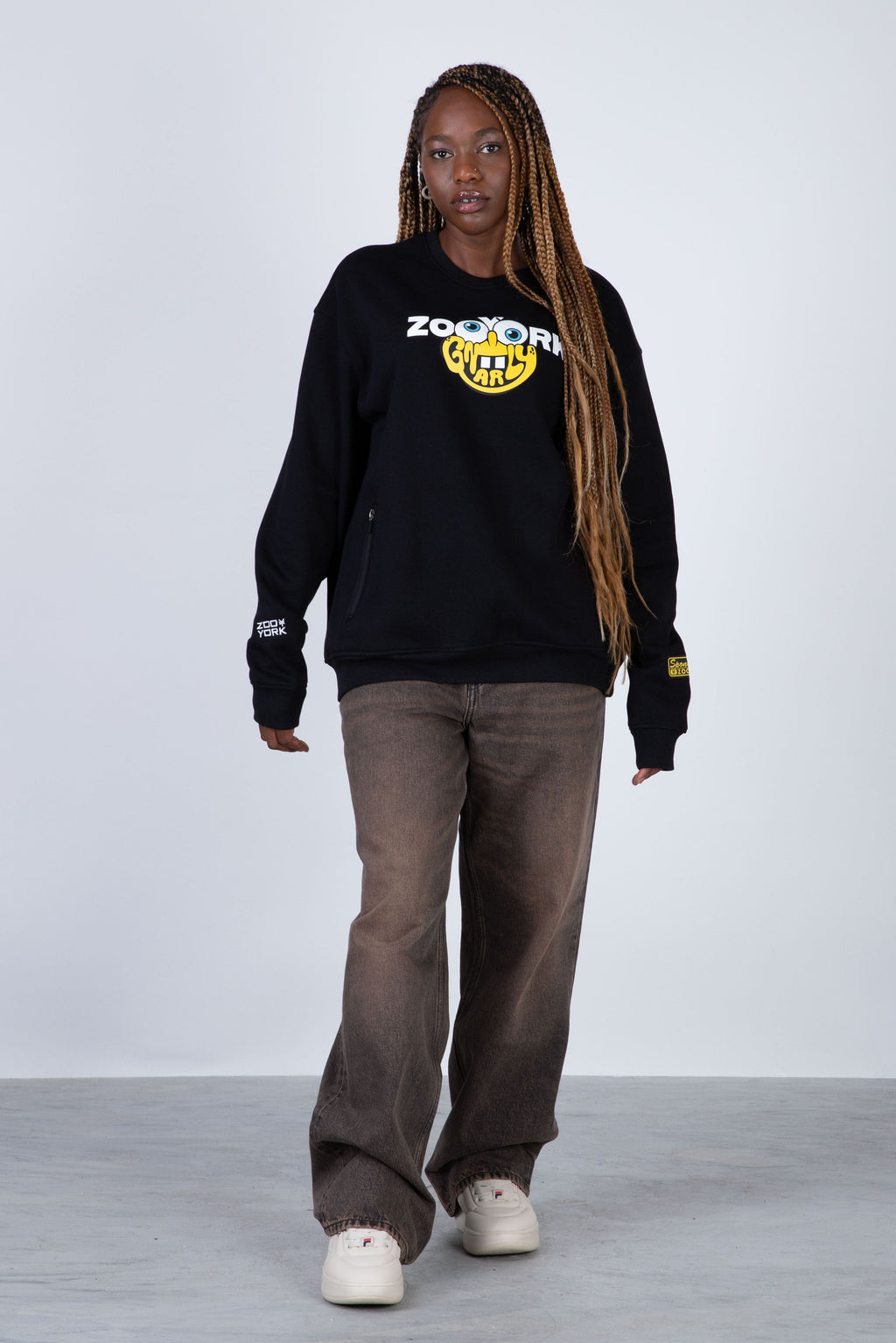 Poleron Crew Neck Bob Esponja Gnarly Negro Zoo York