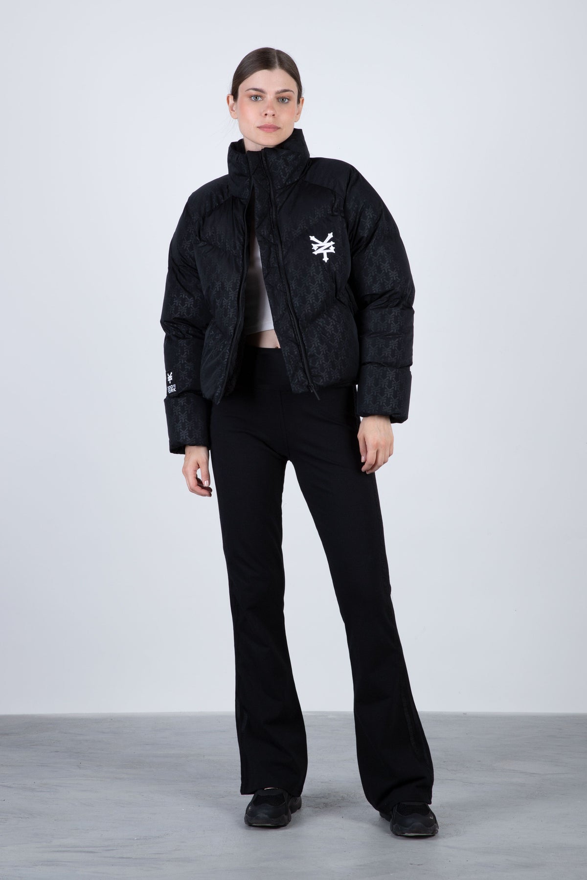 Parka Crop Bronxy Print Logo Negro Zoo York