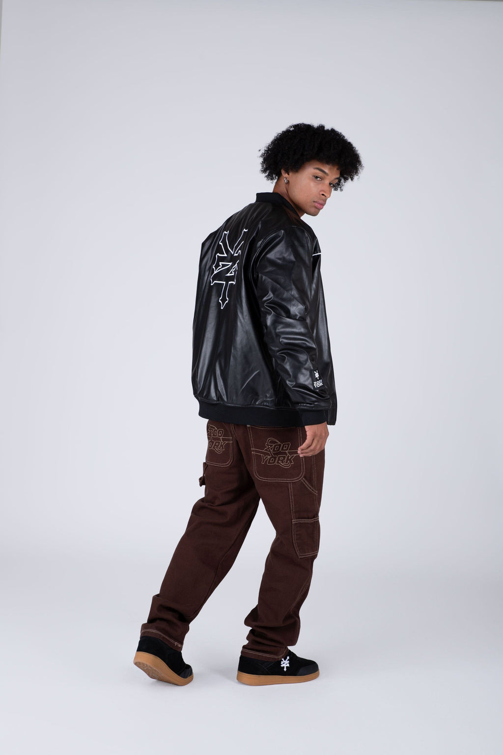 Chaqueta Bomber Strong Negro Zoo York