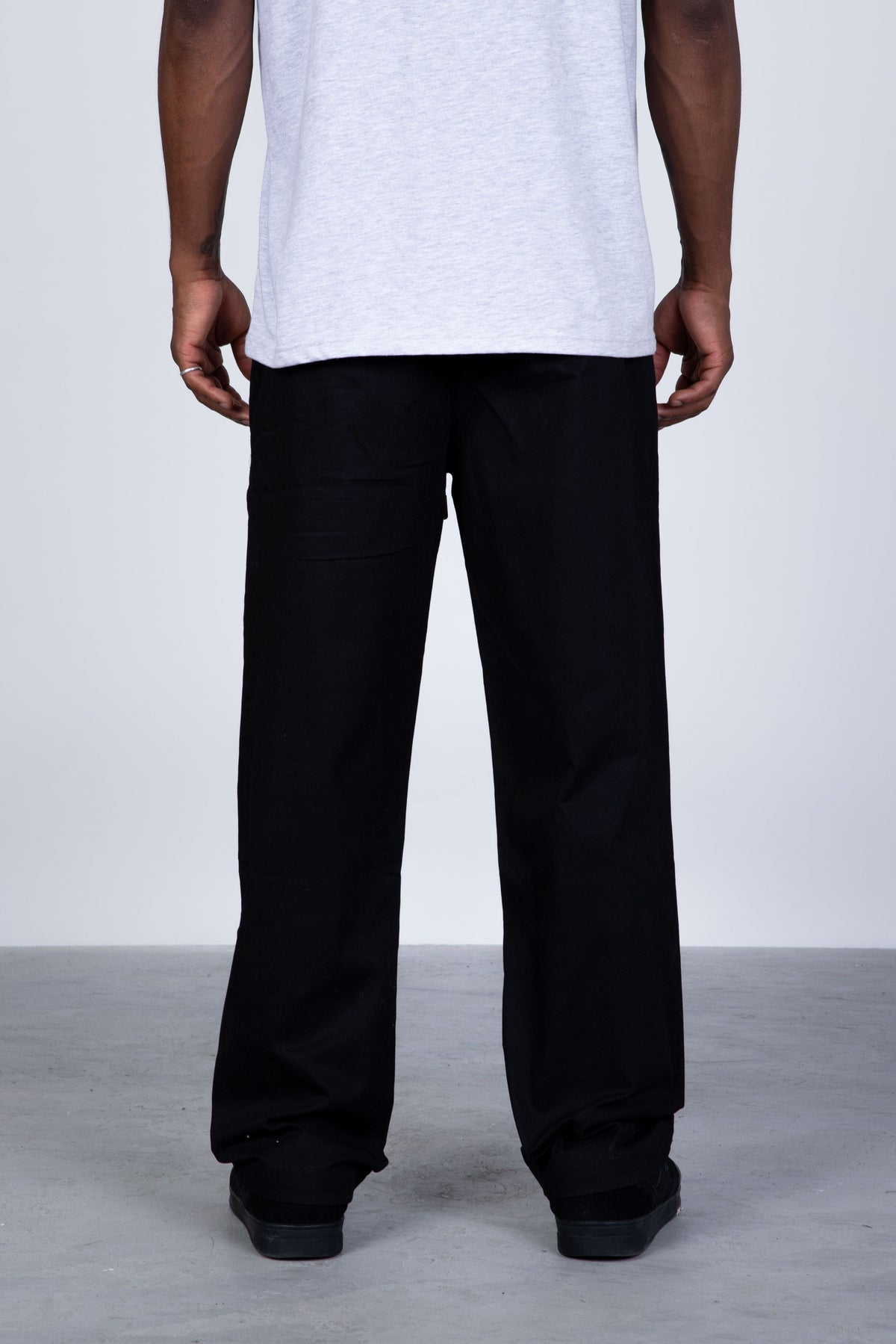 Pantalón Silk Negro Zoo York