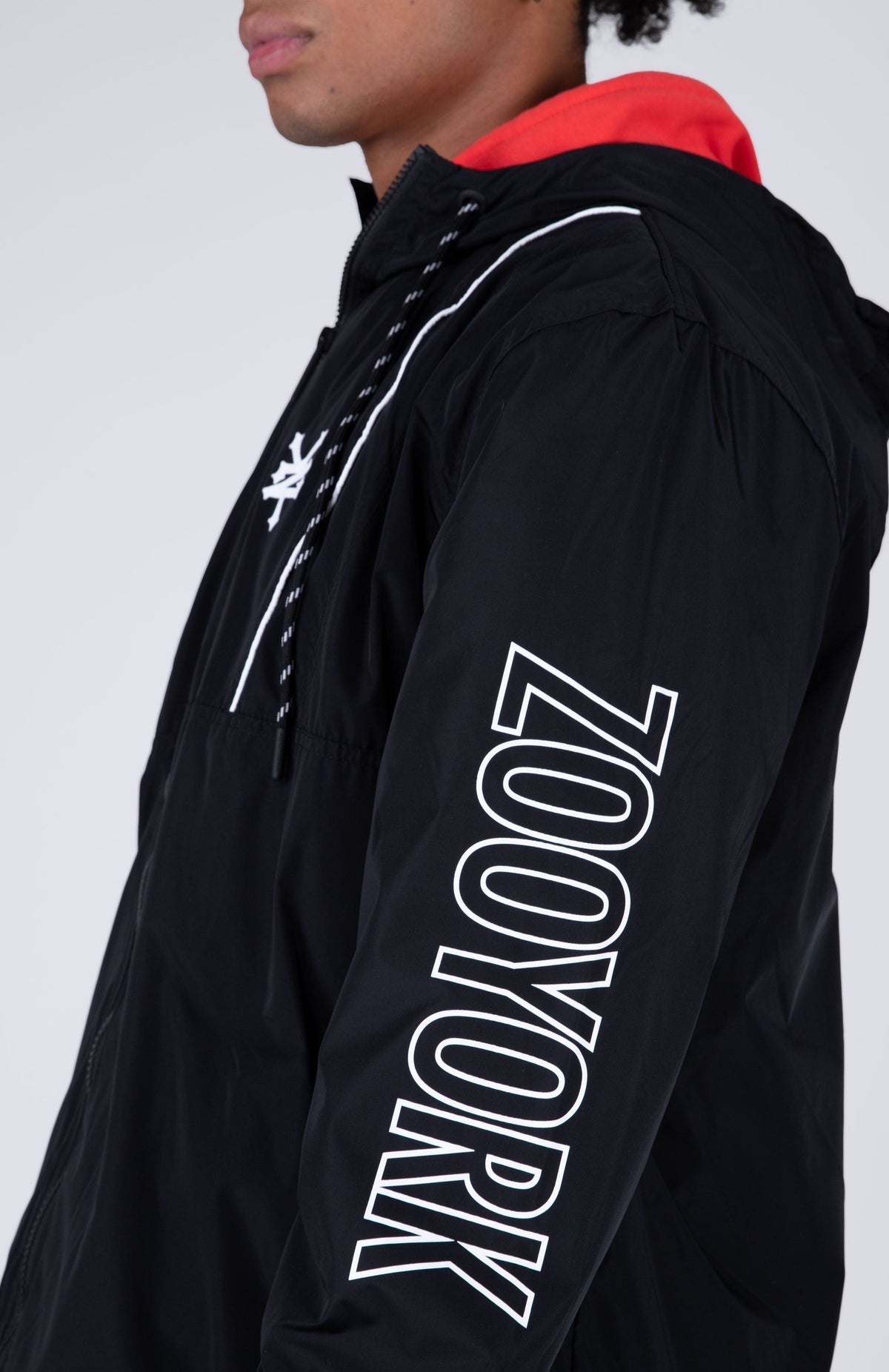 Cortaviento Record Negro Zoo York