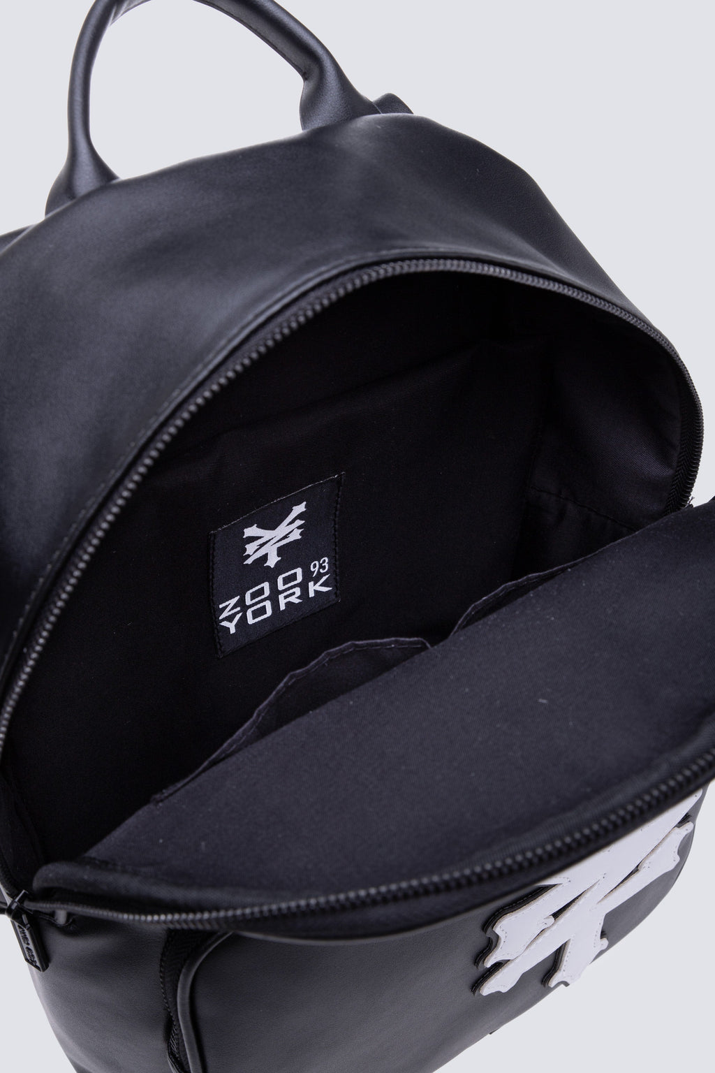 Mochila State Negro Zoo York