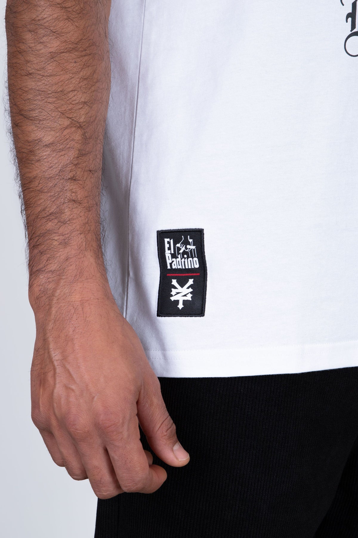 Polera Manga Corta El Padrino Roses Blanco Zoo York