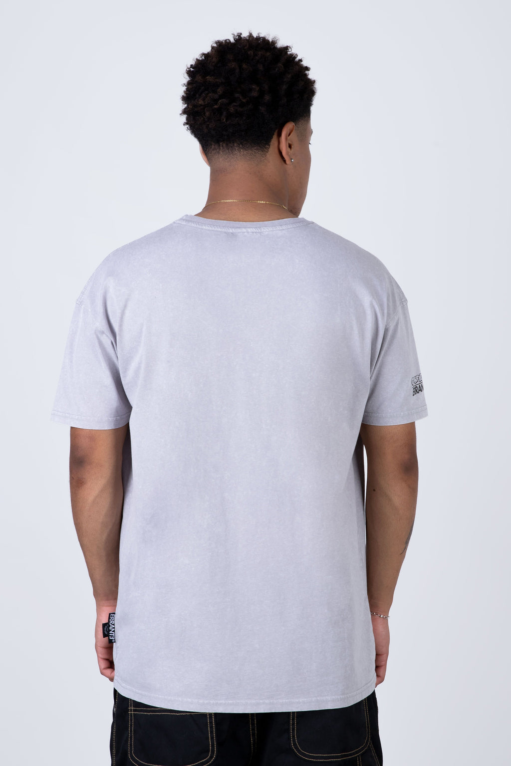 Polera Manga Corta Garfield Cutlery Gris ERRANTE