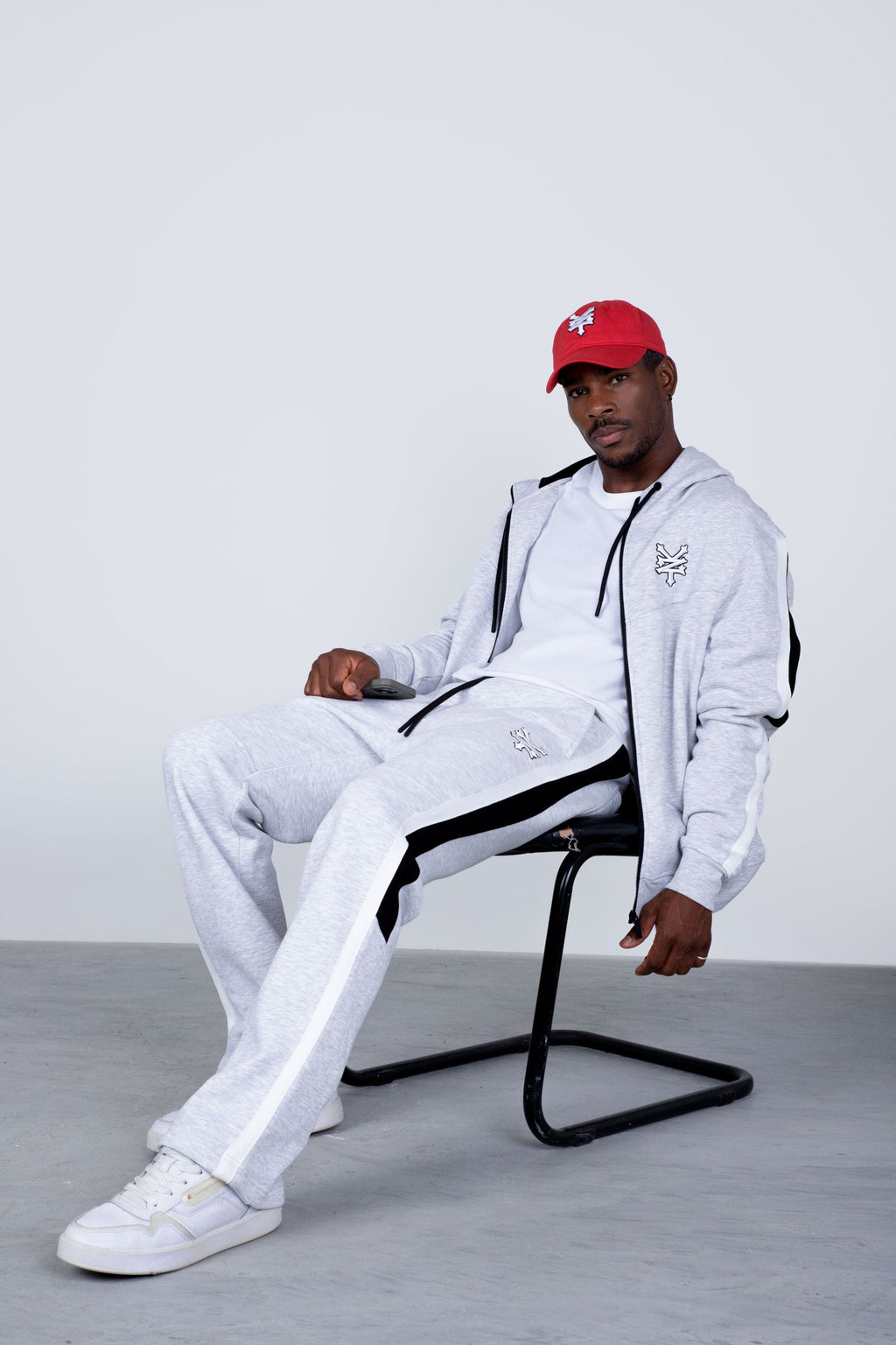 Jogger Regular Resubway Gris Zoo York
