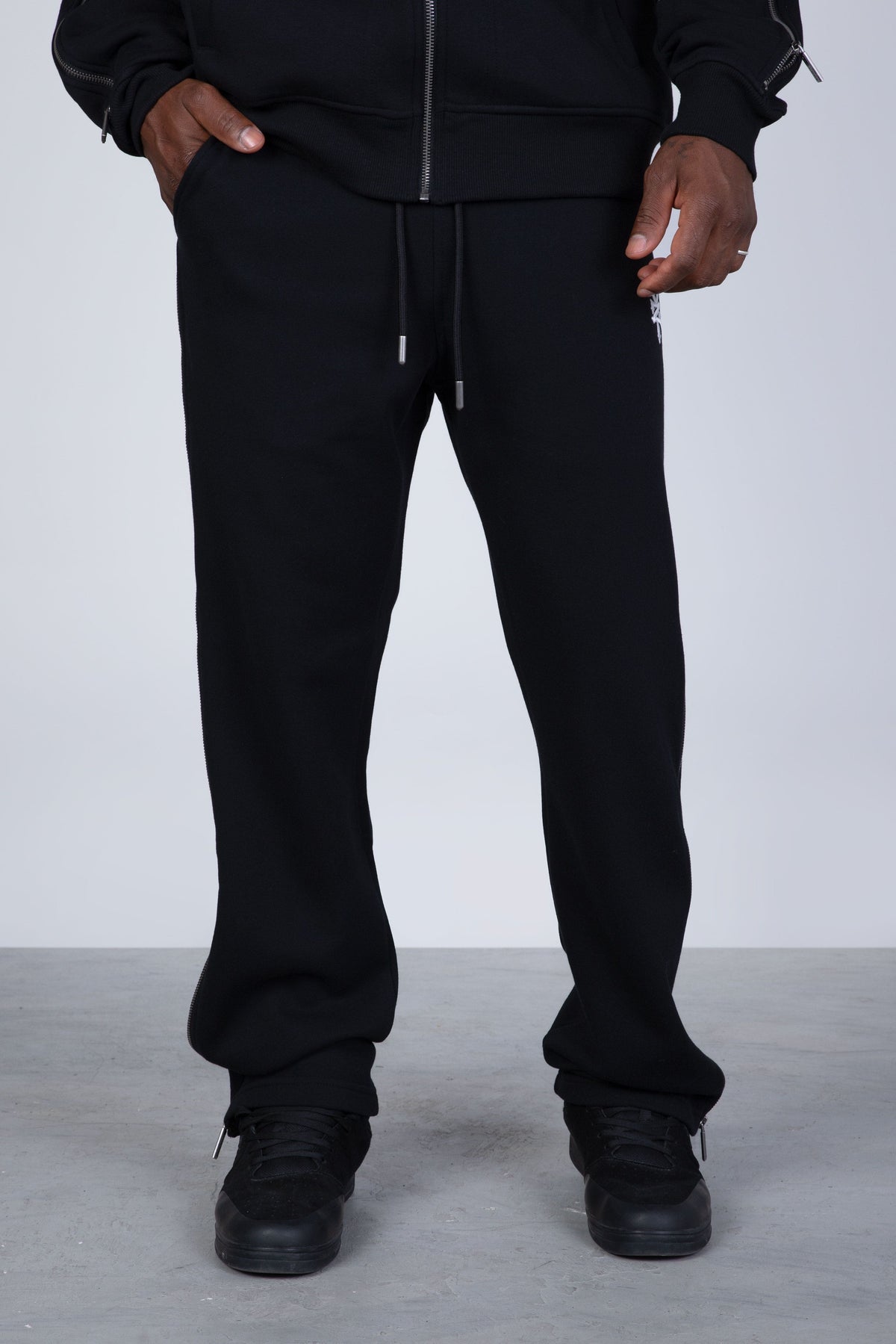 Jogger Regular Elemento Negro Zoo York