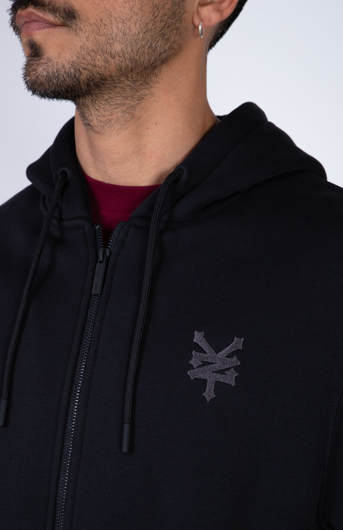 Poleron Zip True Negro Zoo York