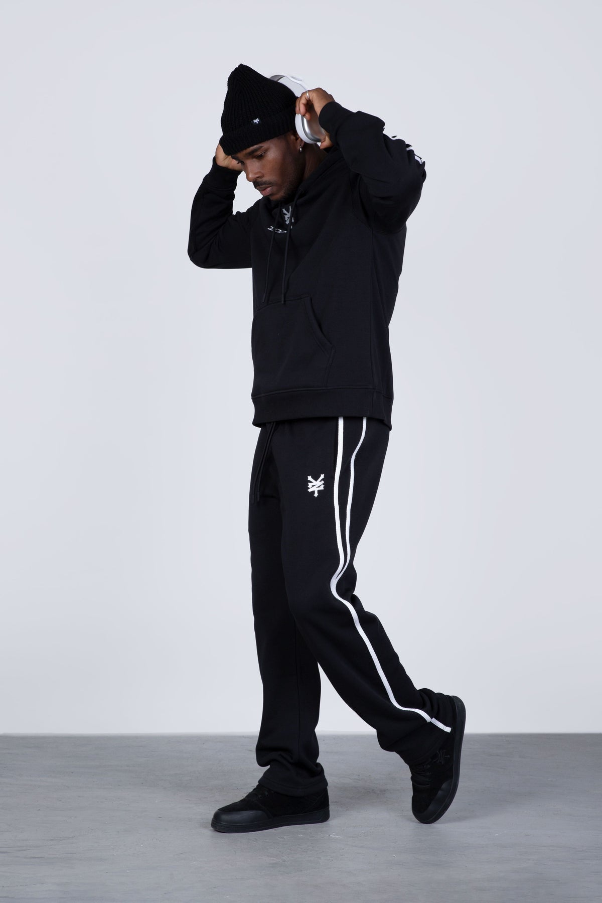 Jogger Regular Commitment Negro Zoo York