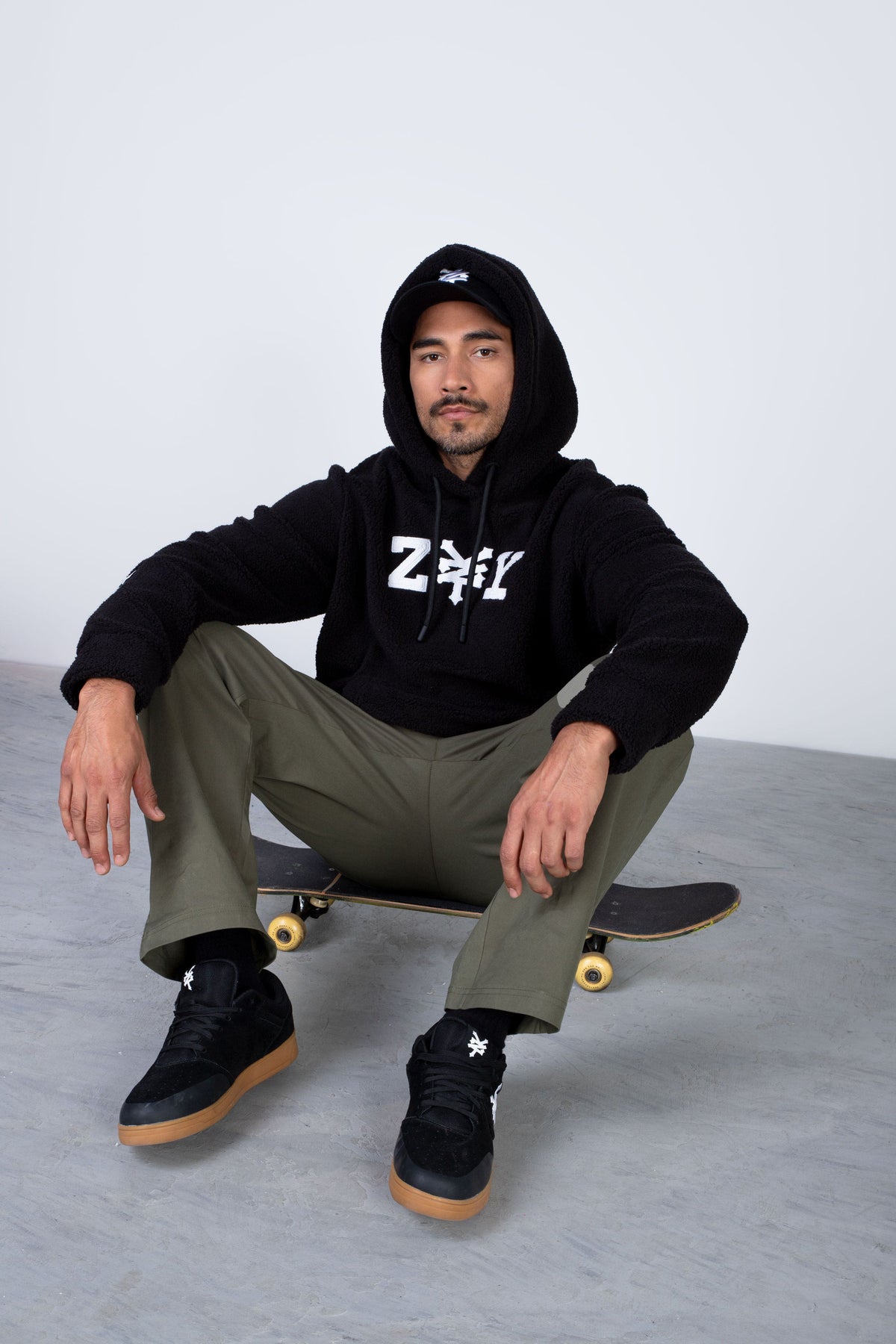 Poleron Polar Hood Softypolar Negro Zoo York