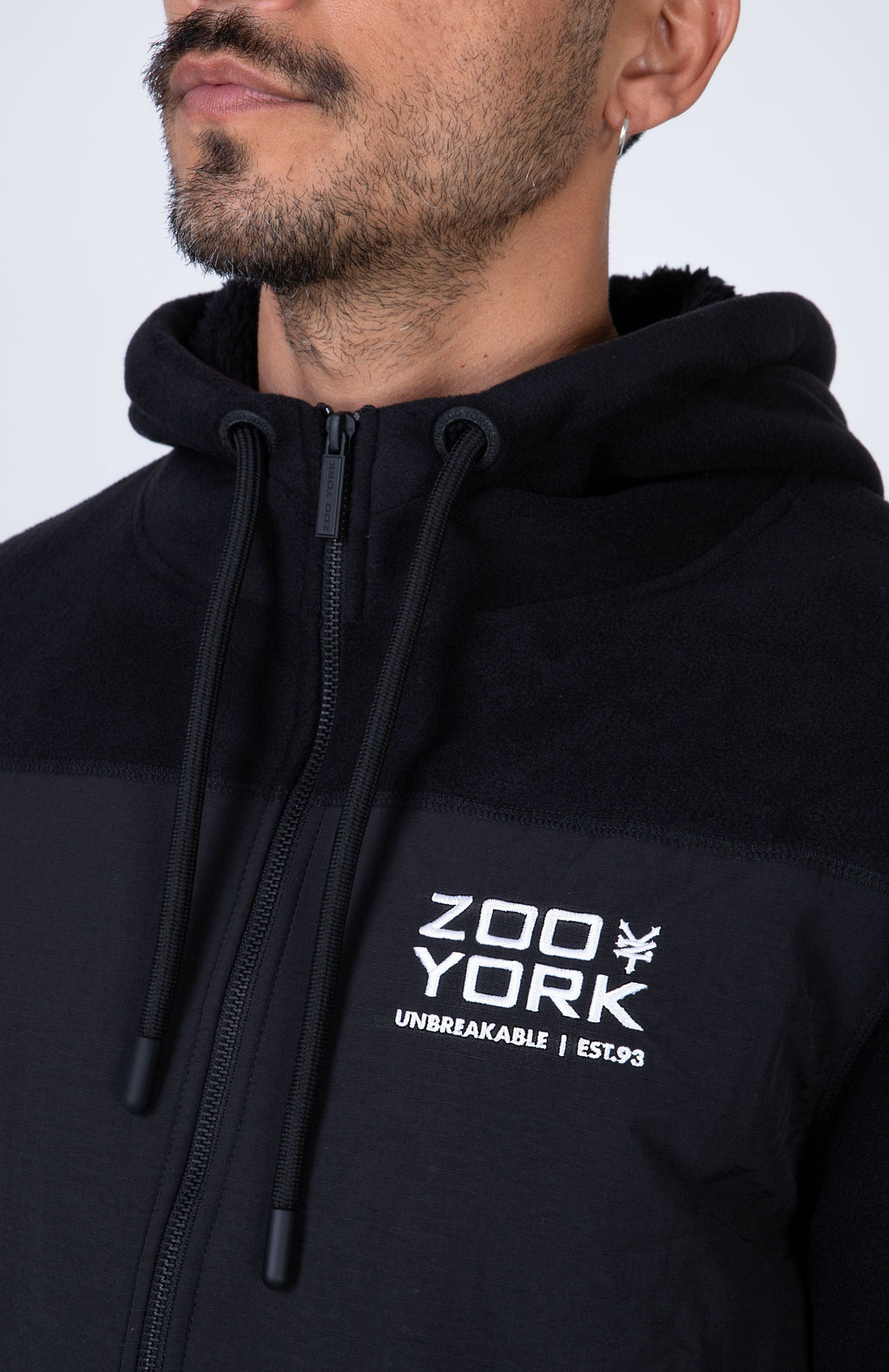 Poleron Polar Zip Furry Negro Zoo York