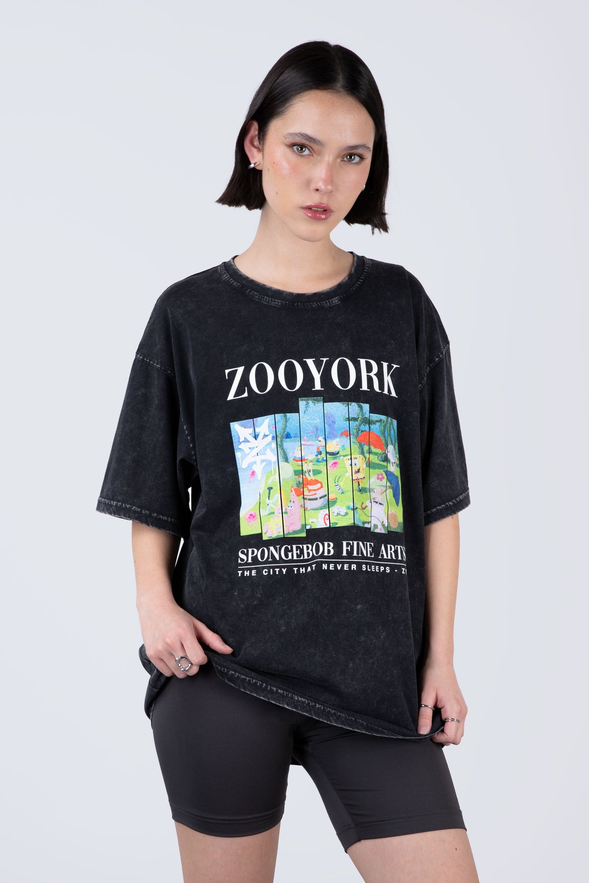 Polera Manga Corta Bob Esponja Masterpiece Gris
