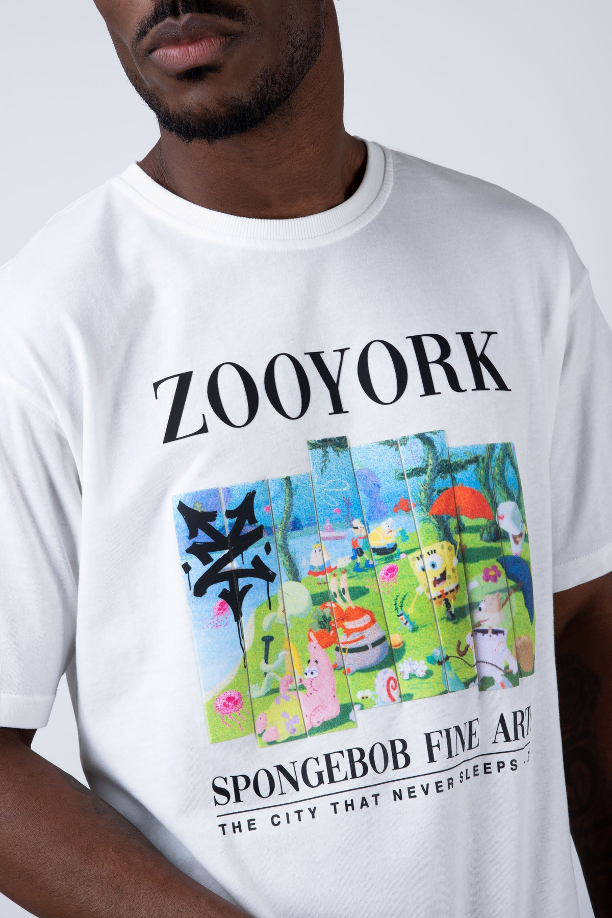 Polera Manga Corta Bob Esponja Masterpiece Beige