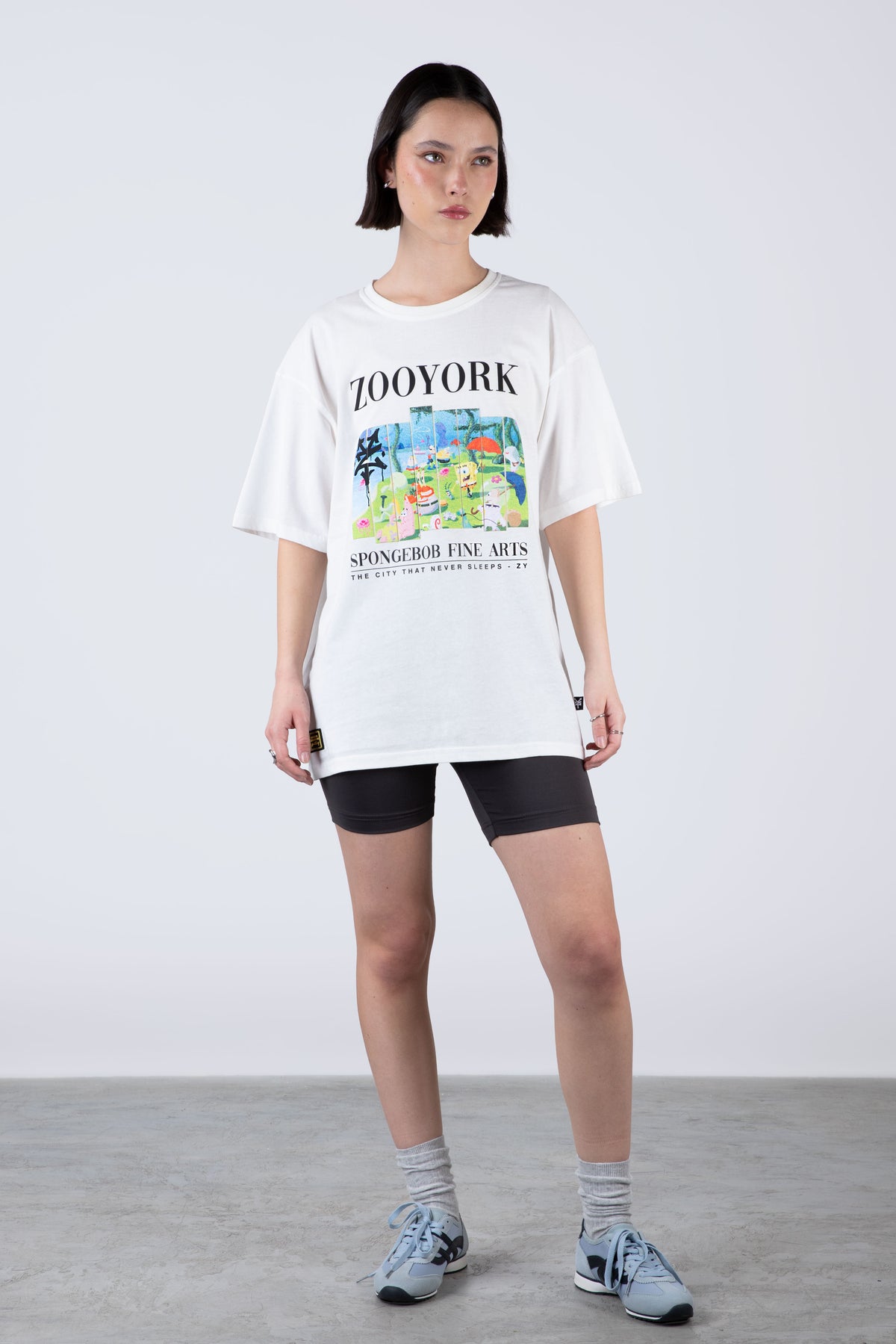 Polera Manga Corta Bob Esponja Masterpiece Beige