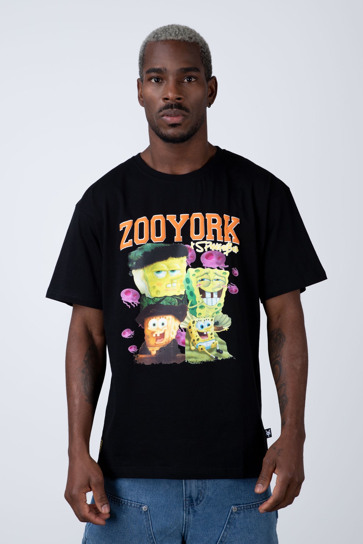 Polera Manga Corta Bob Esponja Artmasters Negro