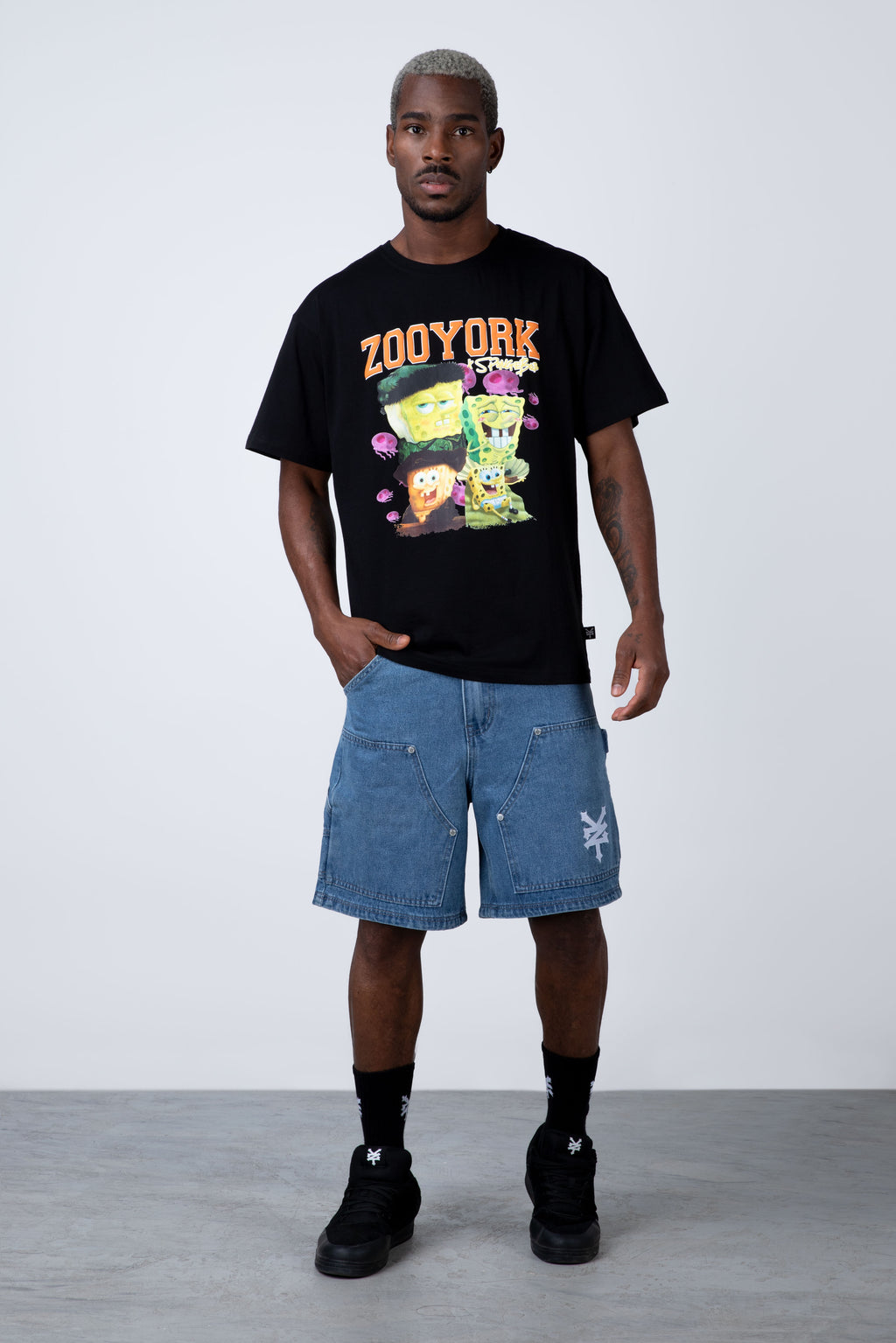 Polera Manga Corta Bob Esponja Artmasters Negro