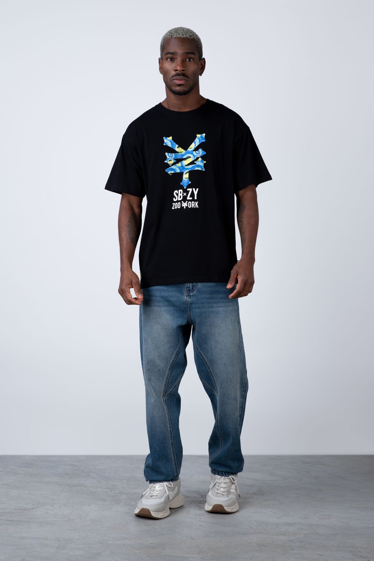 Polera Manga Corta Bob Esponja Crackeredition Negro