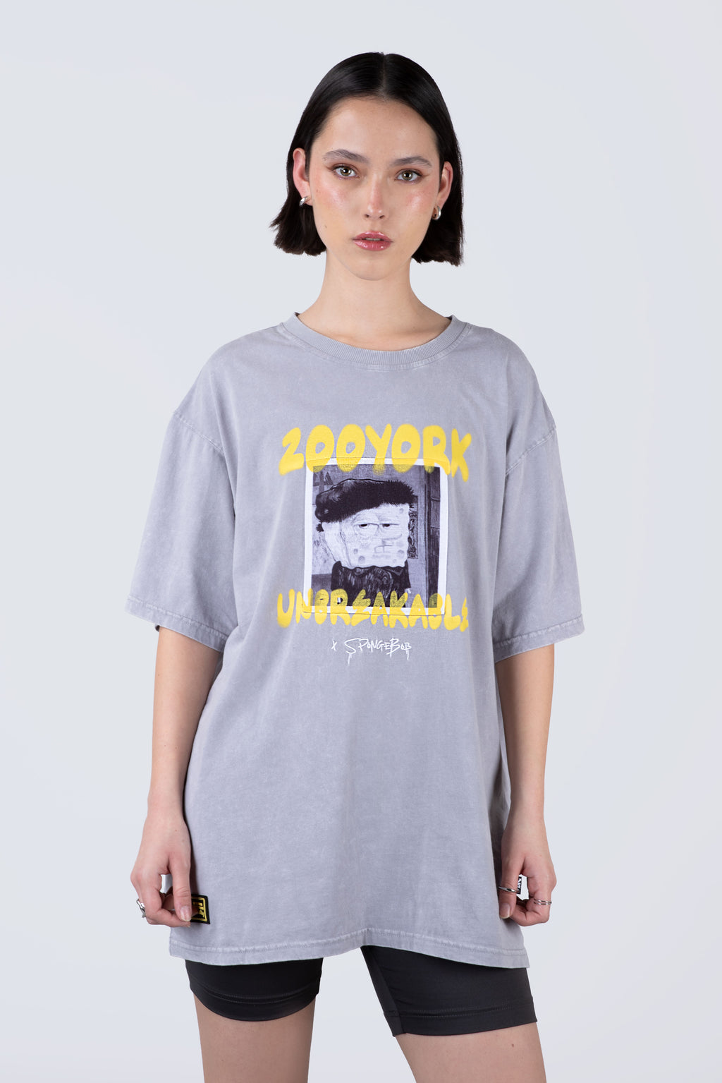Polera Manga Corta Bob Esponja Artlegend Gris