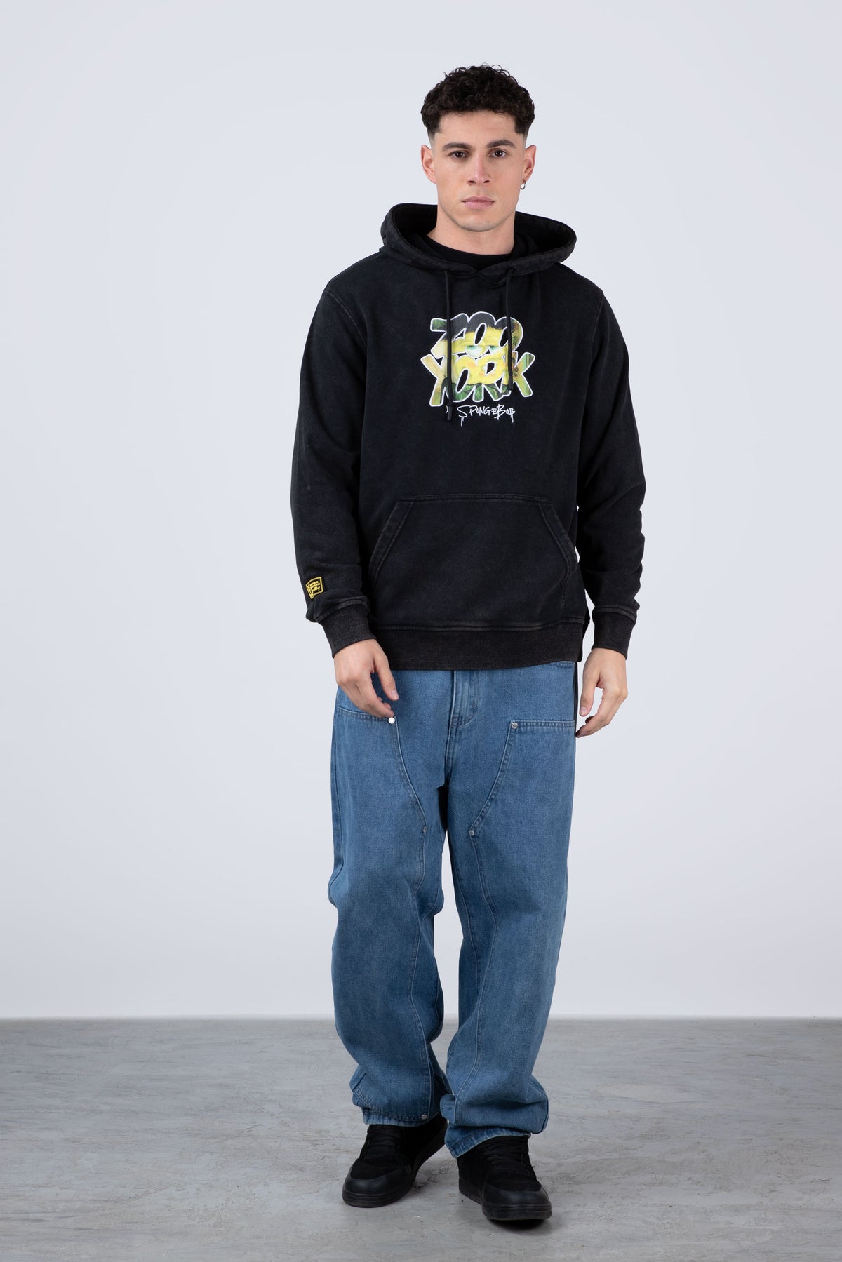 Poleron Con Gorro Bob Esponja Finearts Gris