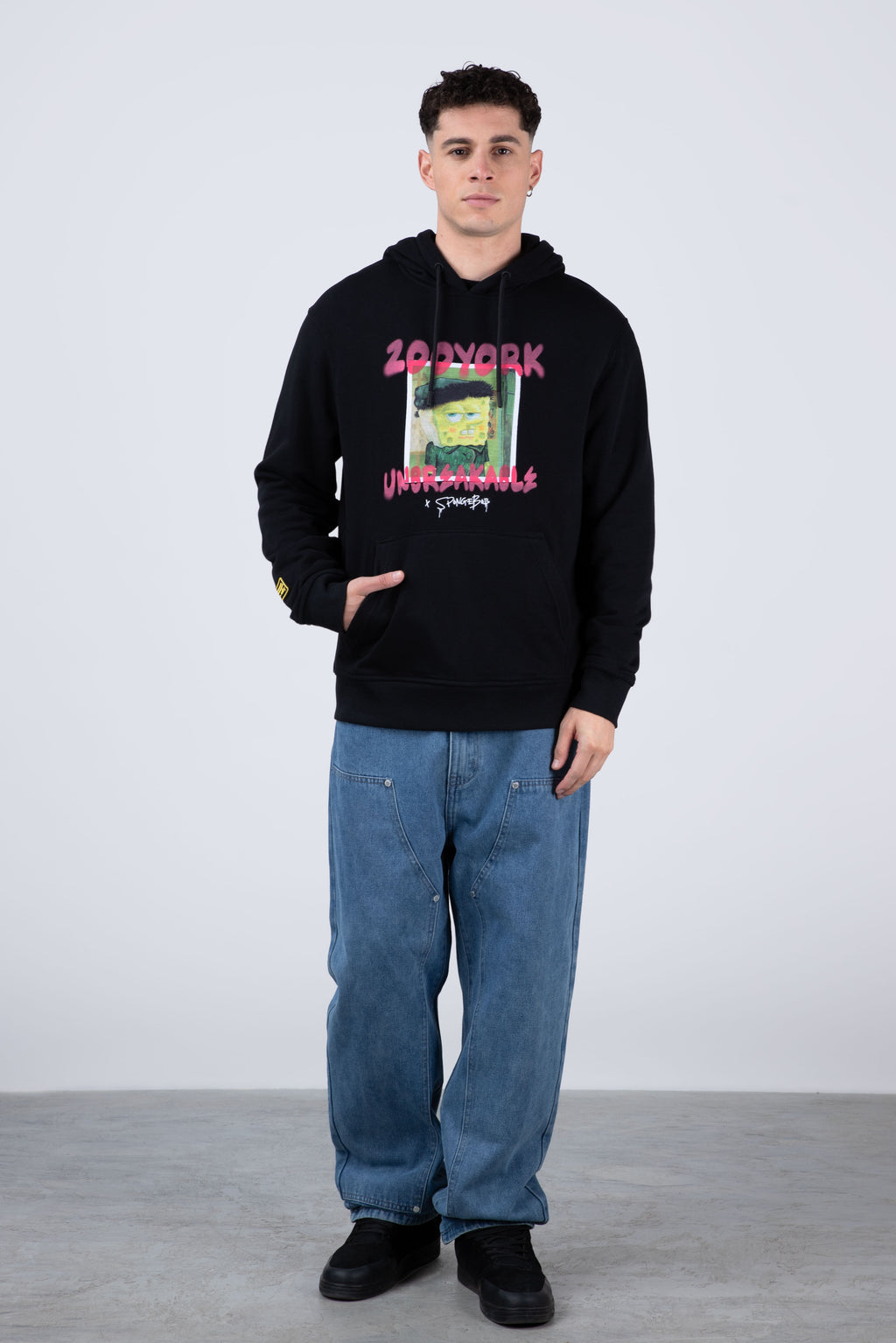Poleron Con Gorro Bob Esponja Artlegend Negro