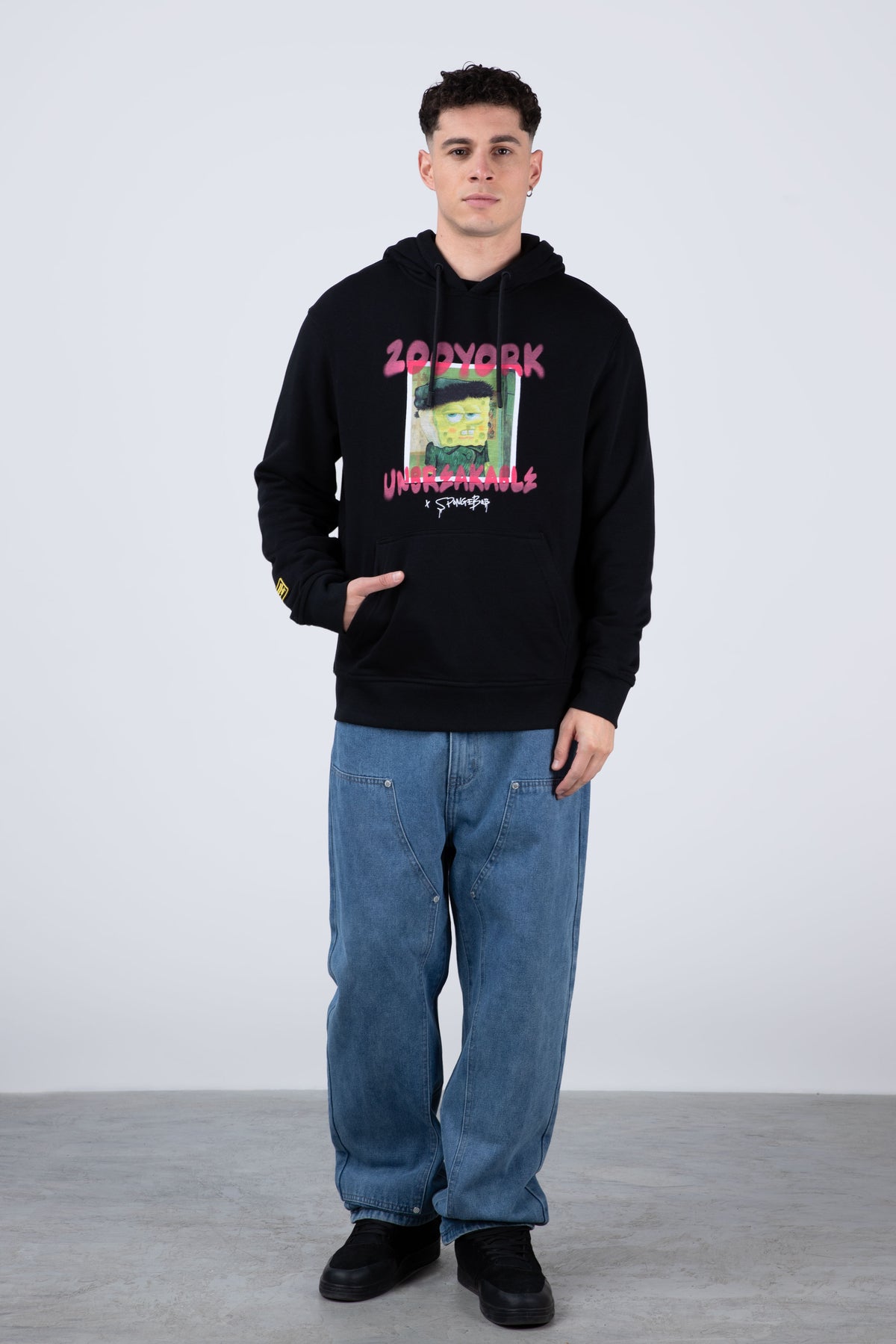 Poleron Con Gorro Bob Esponja Artlegend Negro