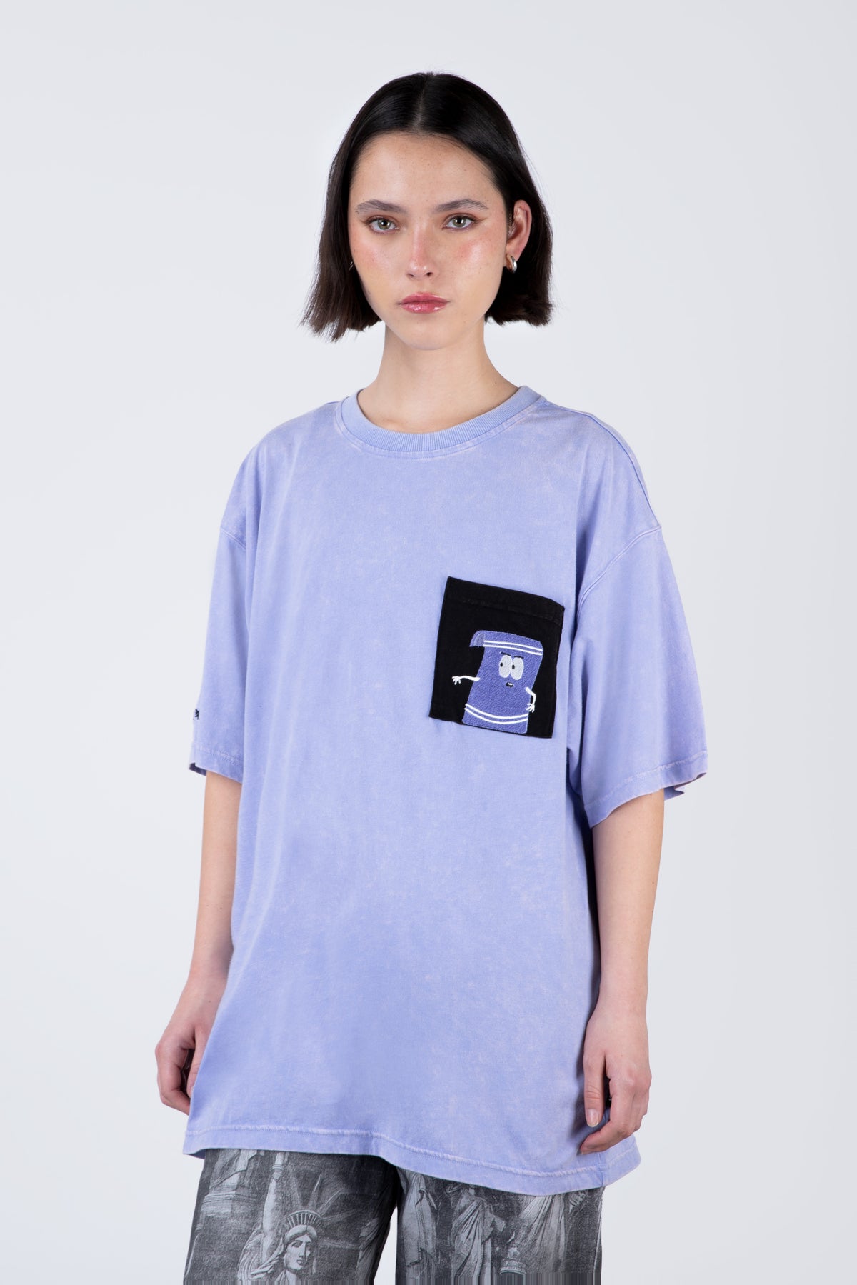 Polera Manga Corta Toallin South Park Myname Morado