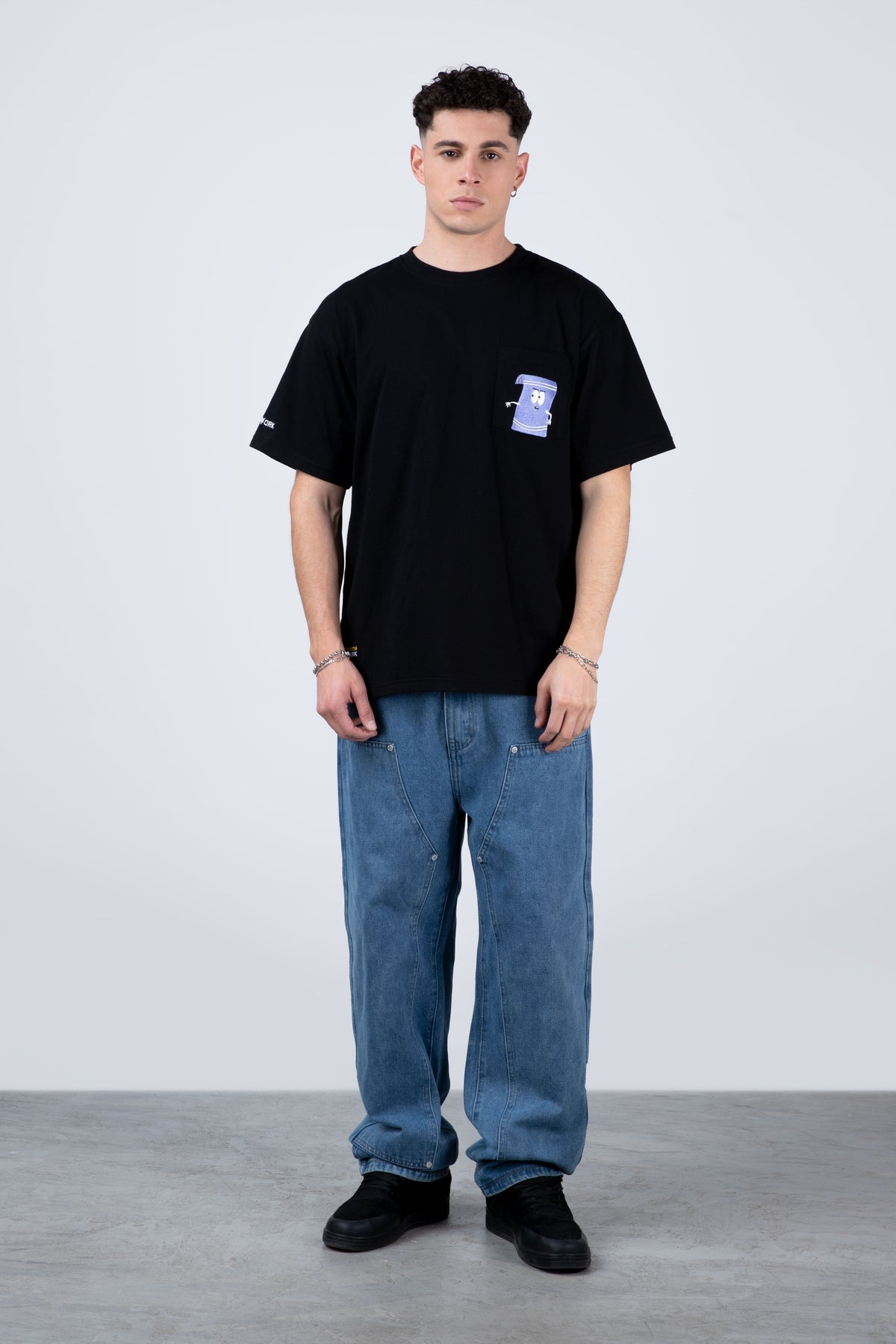 Polera Manga Corta Toallin South Park Myname Negro