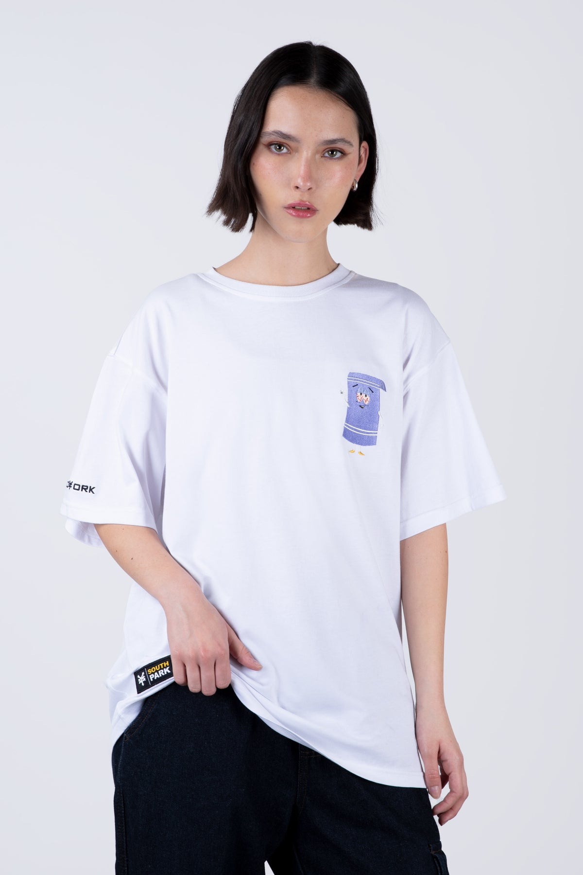 Polera Manga Corta Toallin South Park Everybody Blanco