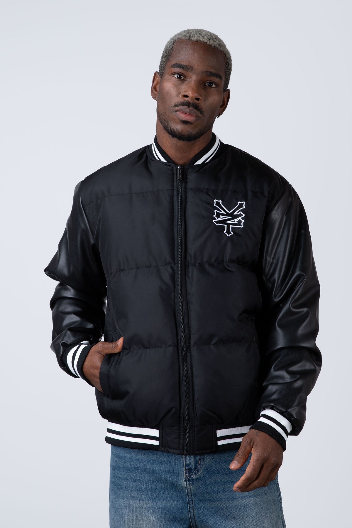 Chaqueta Bomber Snake Negro Zoo York