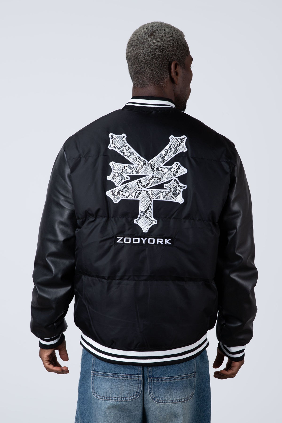 Chaqueta Bomber Snake Negro Zoo York