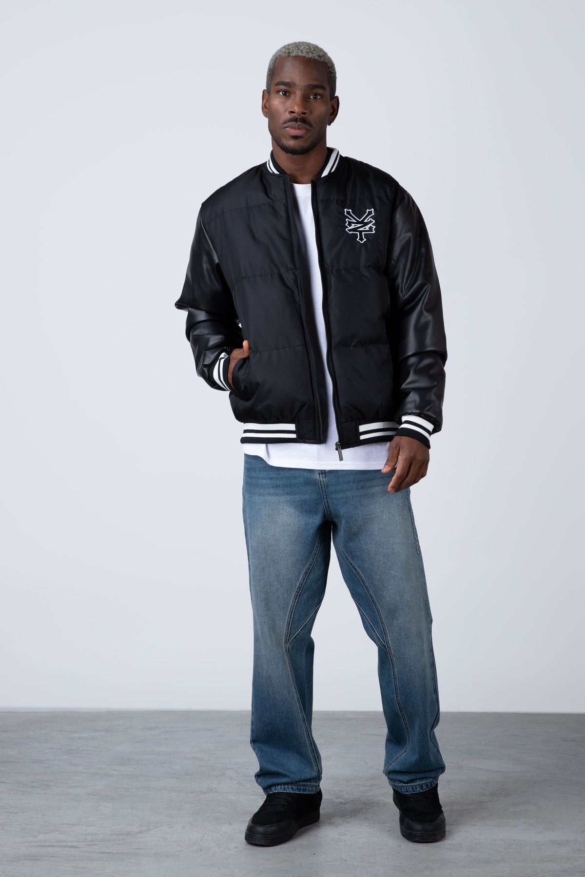 Chaqueta Bomber Snake Negro Zoo York