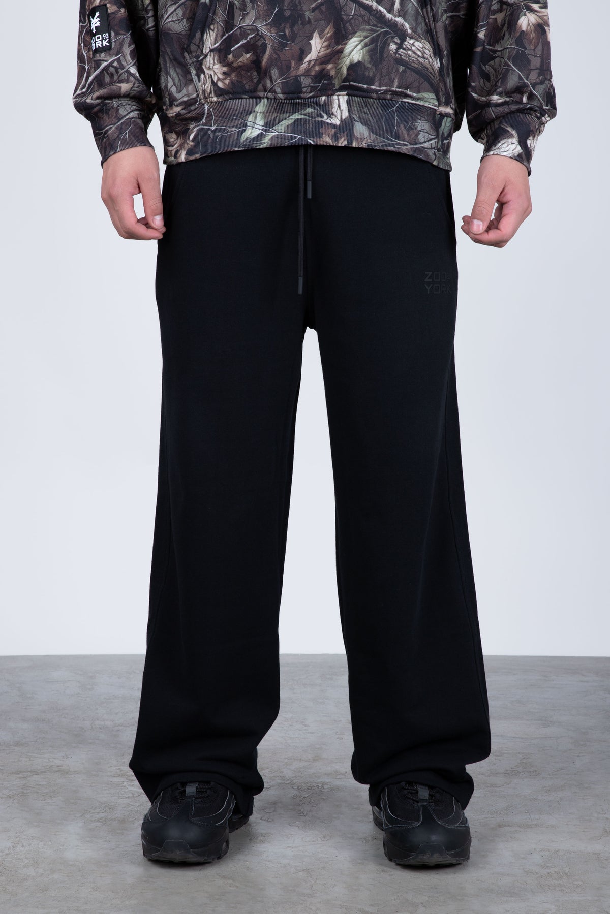 Jogger Regular Loyal Negro
