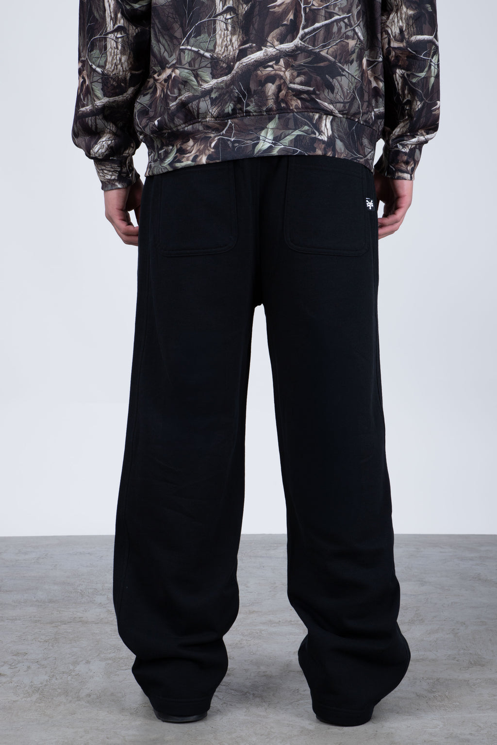 Jogger Regular Loyal Negro
