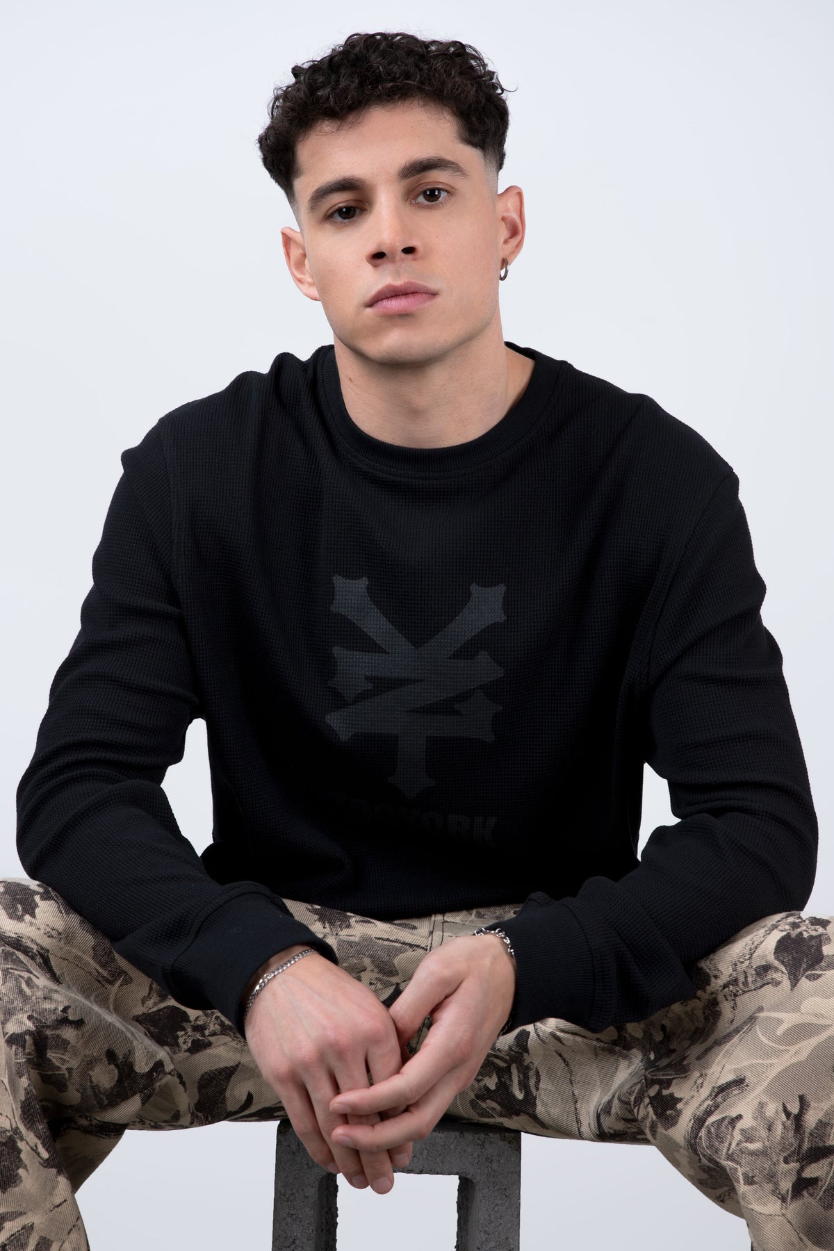 Polera Manga Larga Newyorkwaf Negro