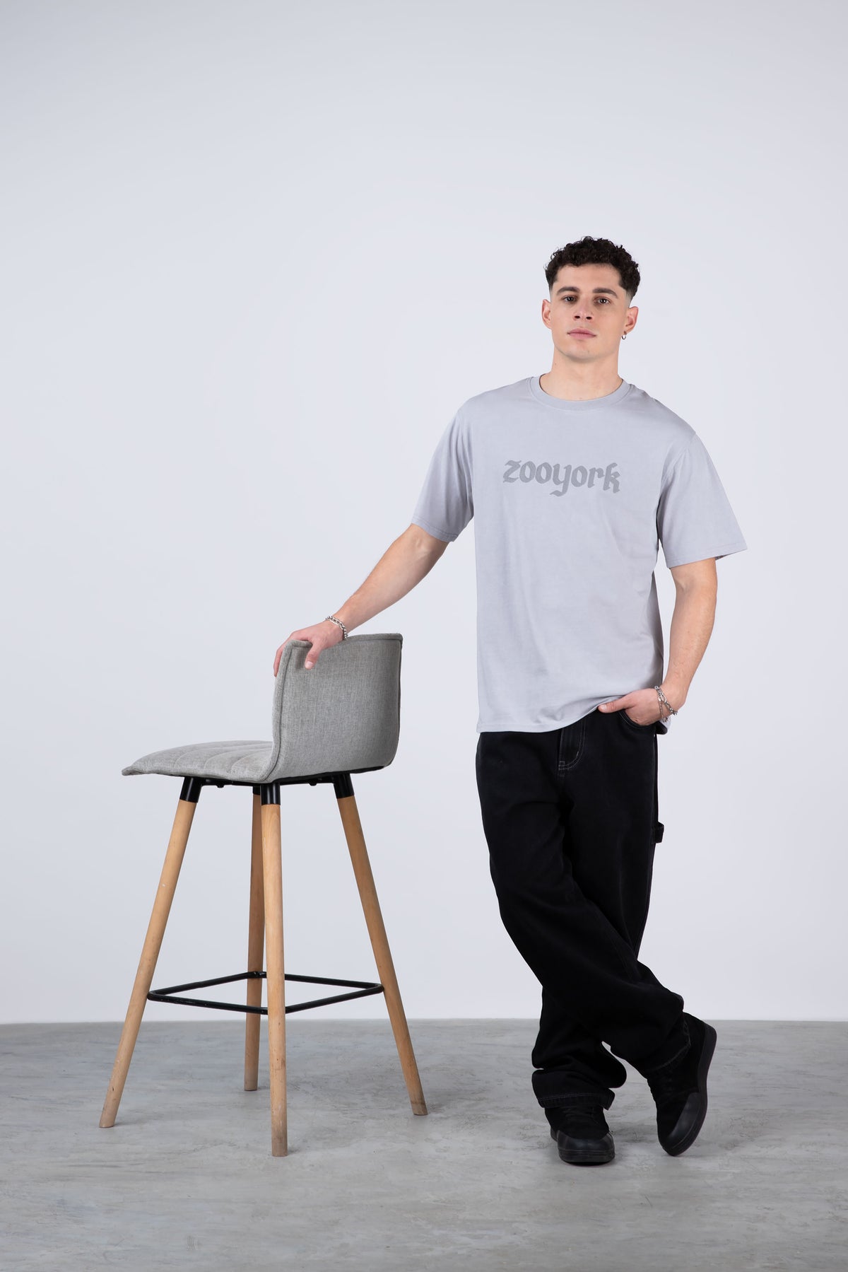 Polera Manga Corta Greyscale Gris