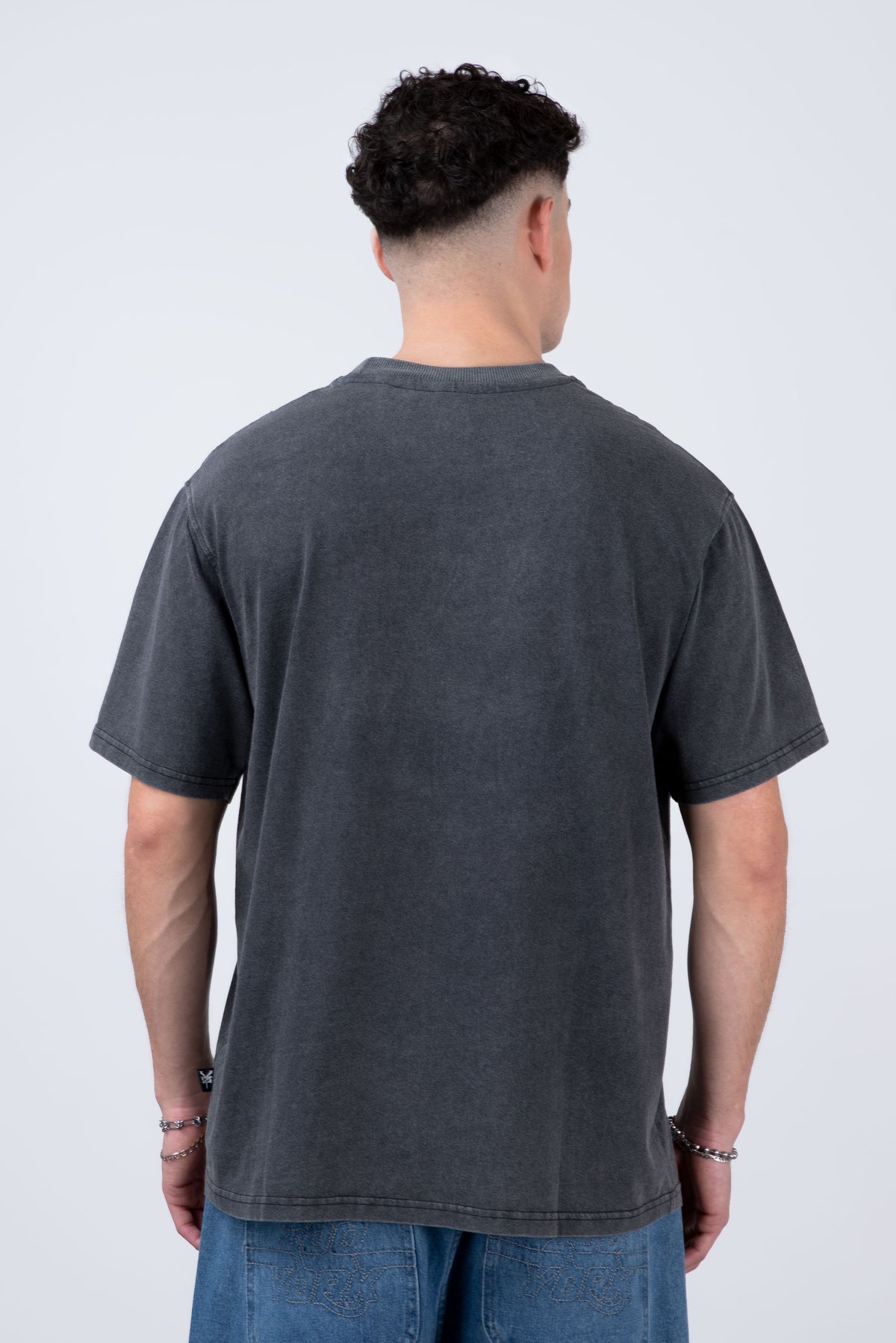 Polera Manga Corta Number Gris