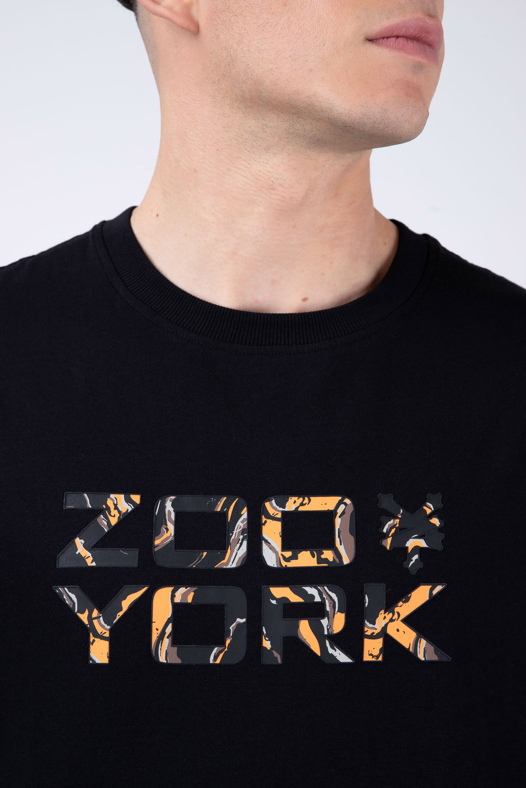 Polera Manga Corta Earth Negro