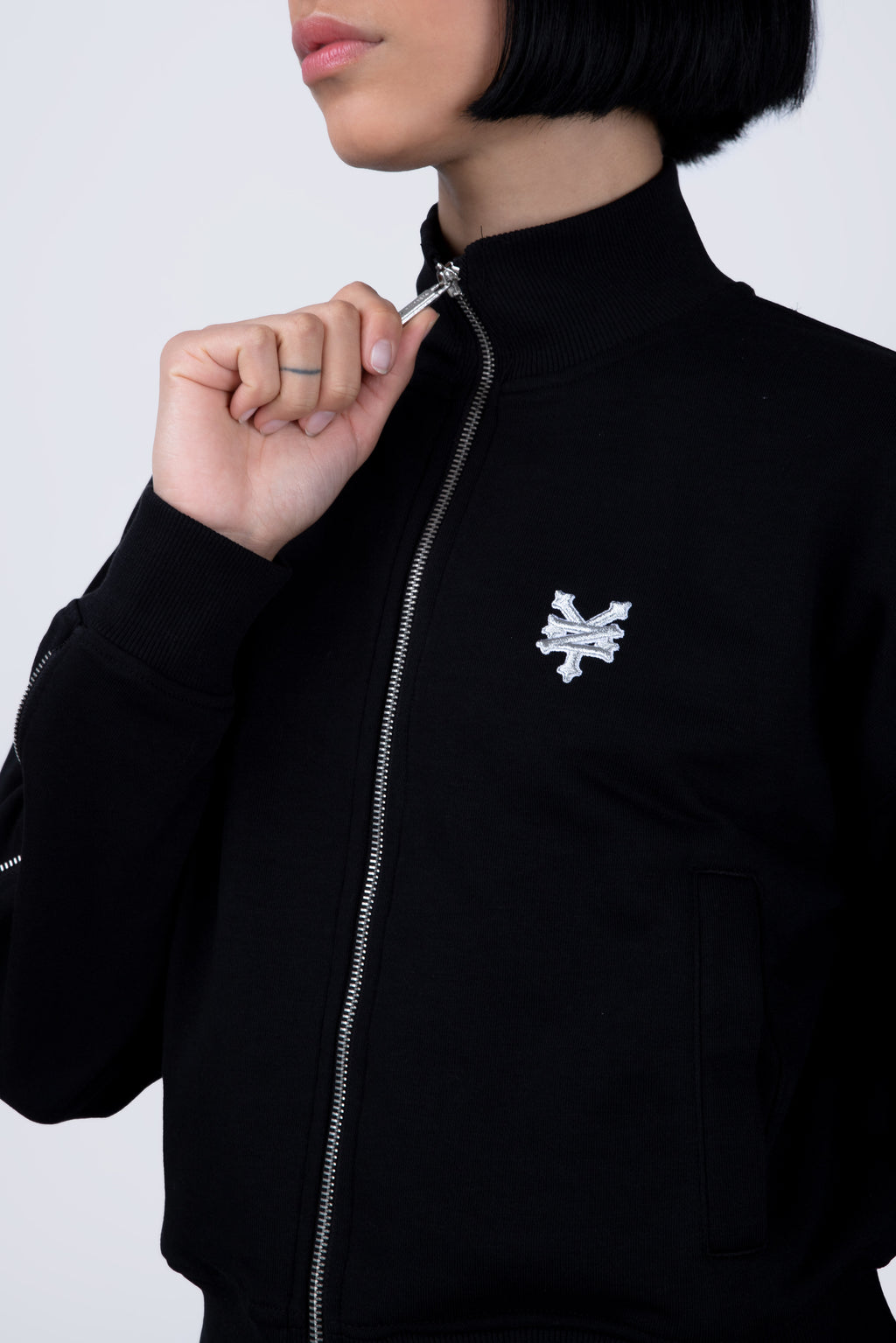 Chaqueta Crop Mitreya Negro