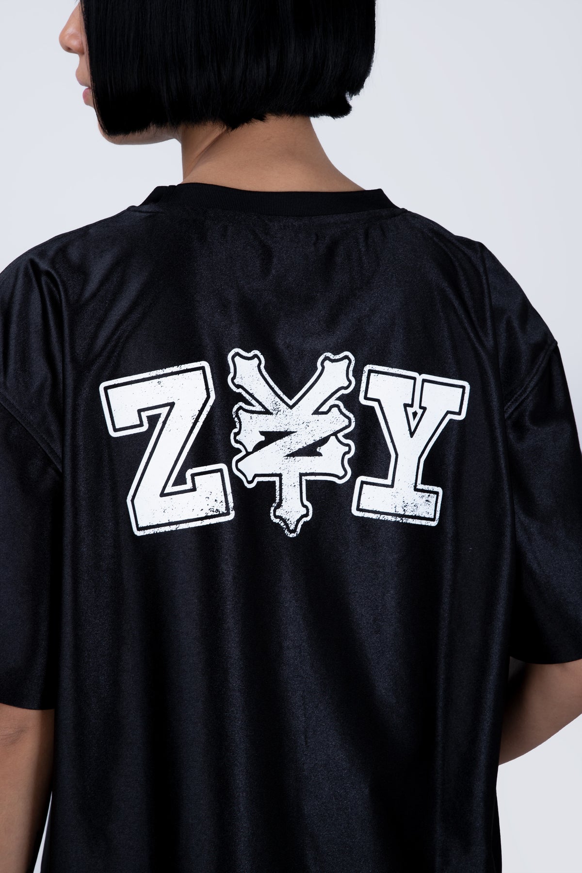 Polera Manga Corta Beast Negro