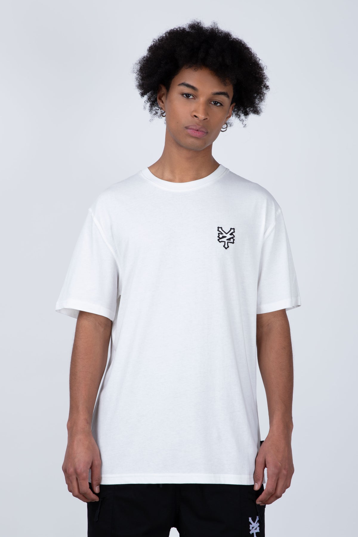Polera Manga Corta Original Outline Blanco