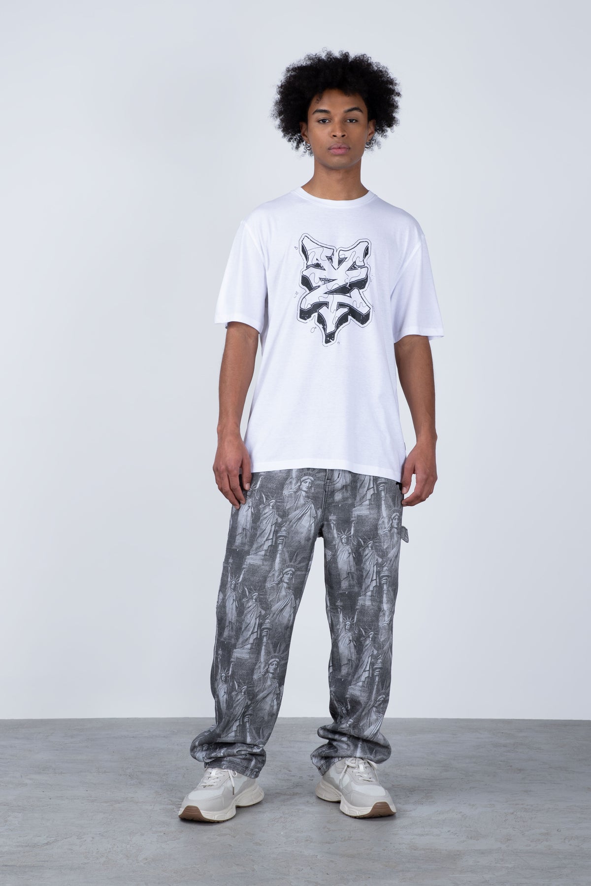 Polera Manga Corta Unbreakable Blanco