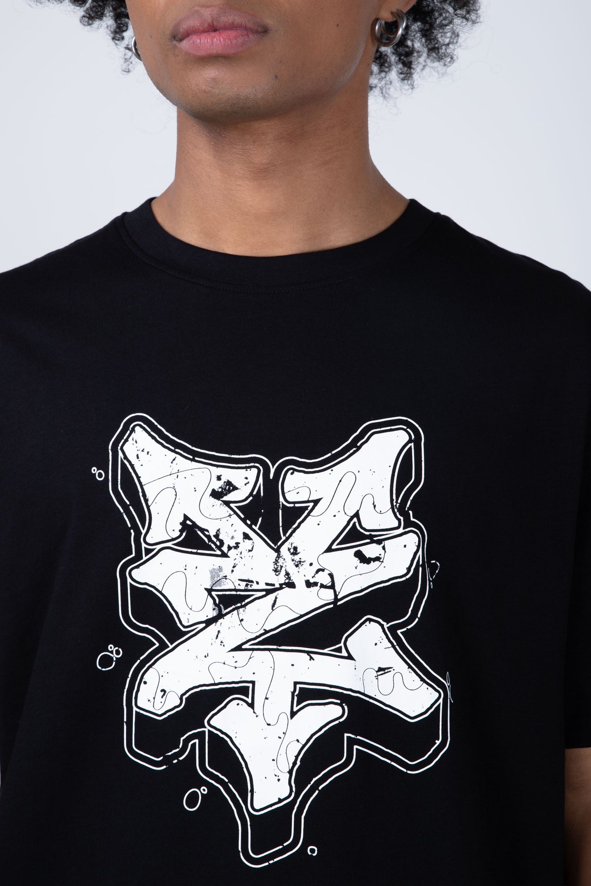 Polera Manga Corta Unbreakable Negro