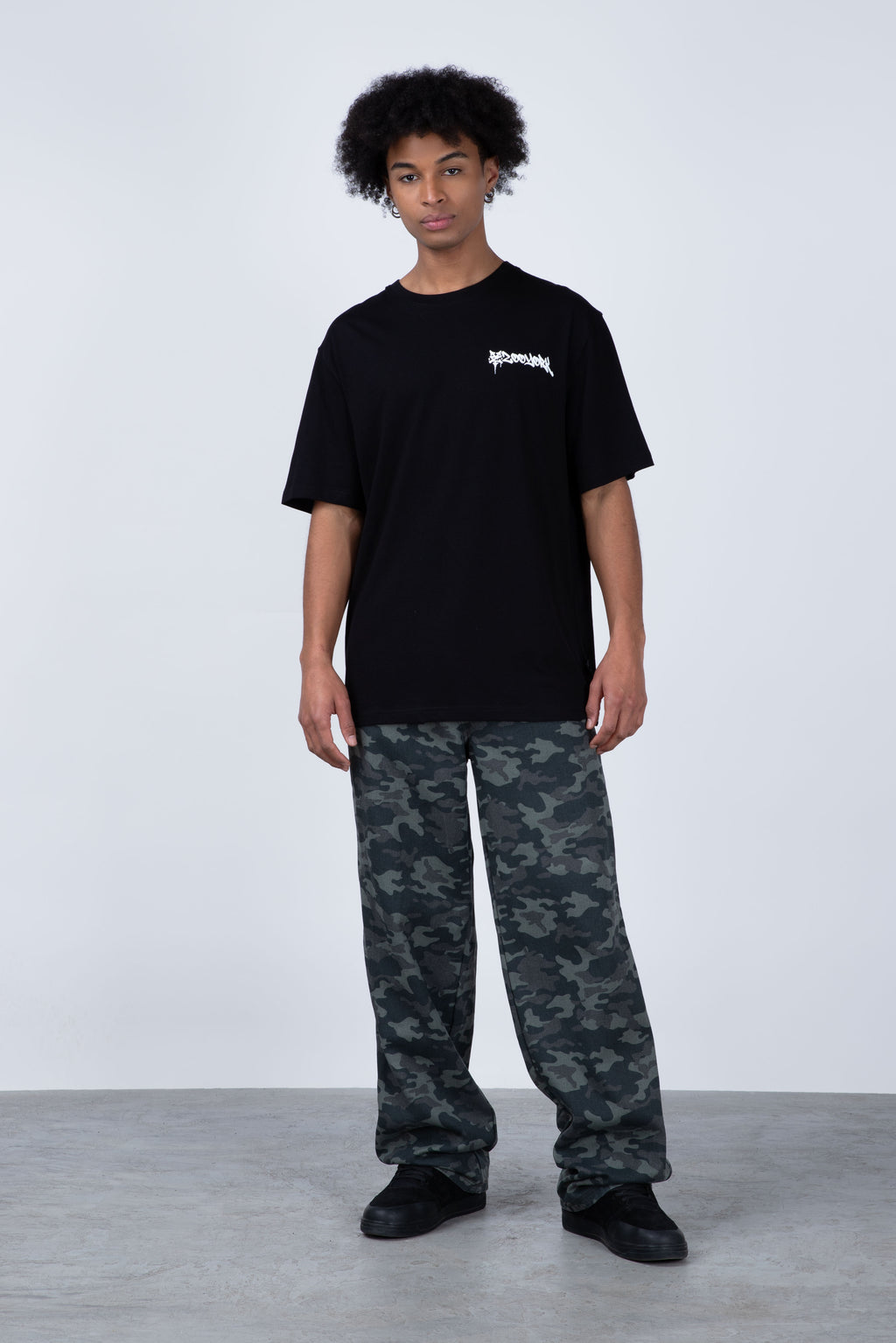 Polera Manga Corta Graff Negro