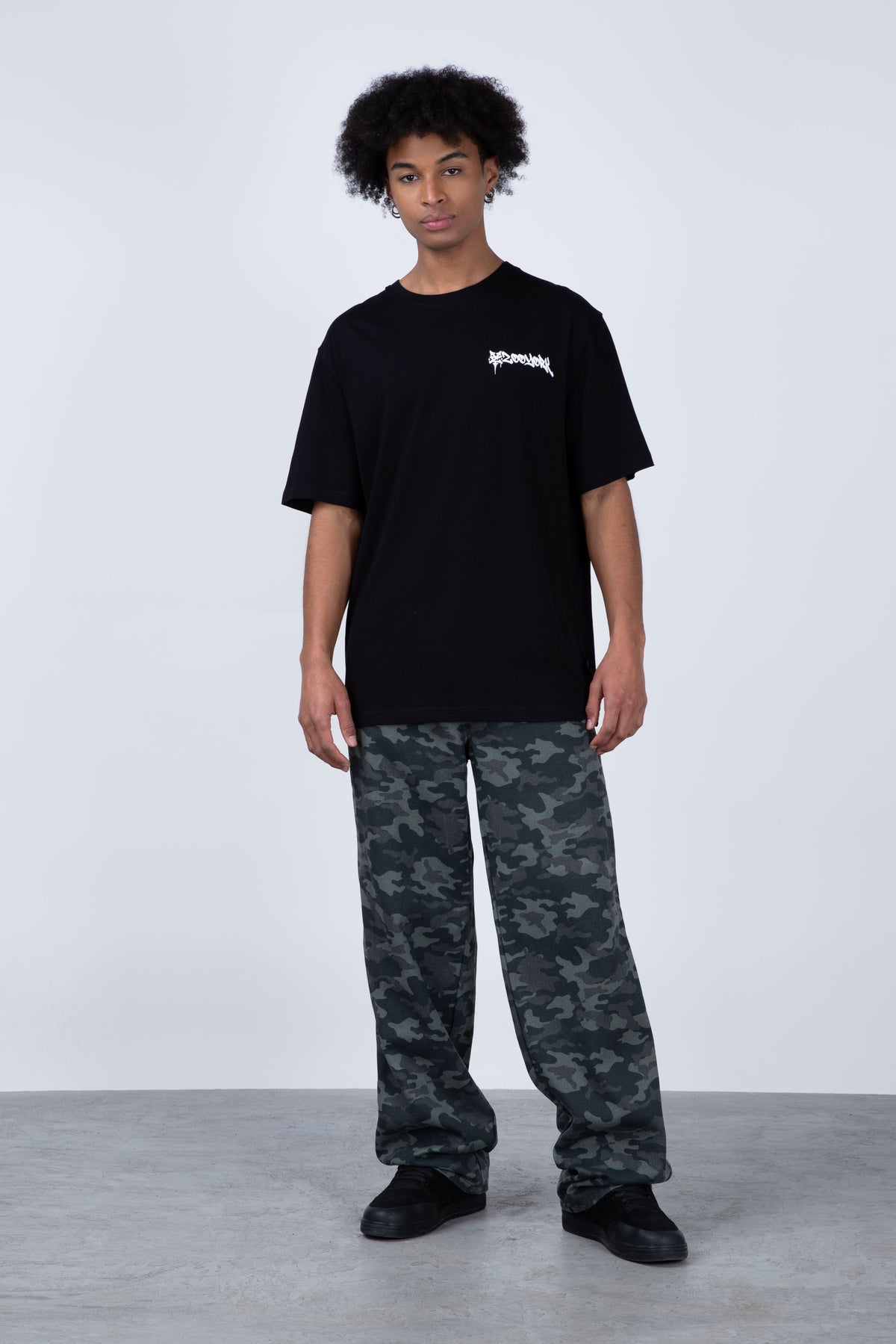 Polera Manga Corta Graff Negro